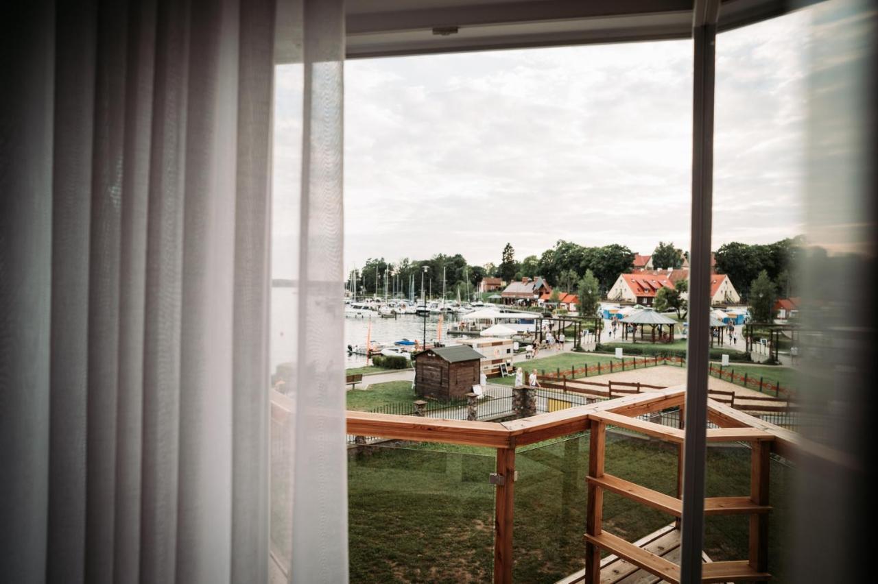 Willa Z Widokiem Na Jezioro Ryn  Exteriér fotografie