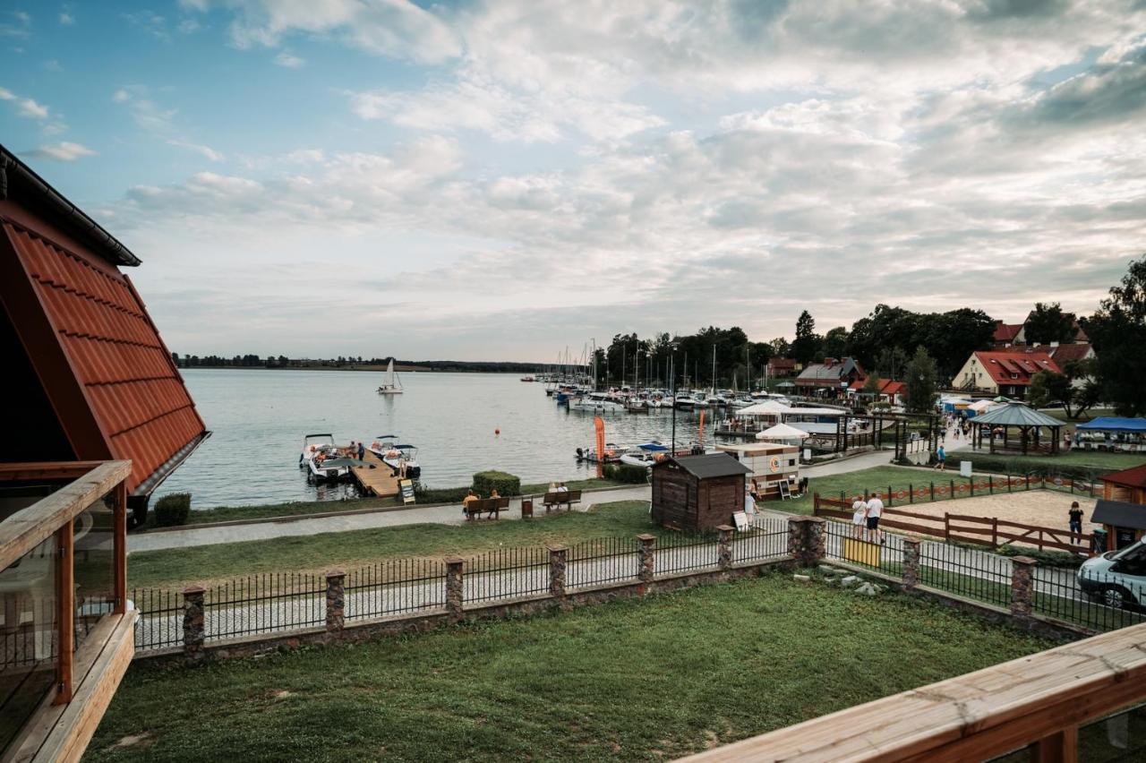 Willa Z Widokiem Na Jezioro Ryn  Exteriér fotografie